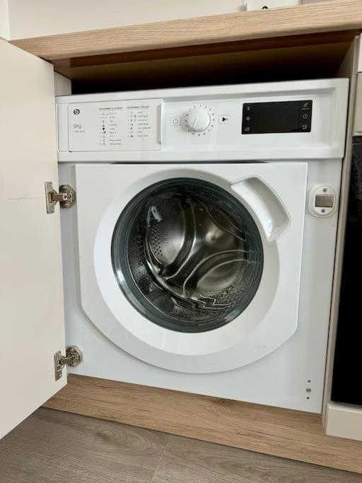 Studio Moderne Et Tout Equipe, Proche Du Rer, Paris & Aeroport D'Orly En 20 Min, Lit Bebe Sur Demande Vitry-sur-Seine Esterno foto