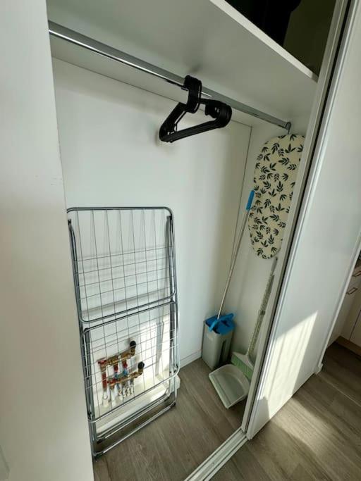 Studio Moderne Et Tout Equipe, Proche Du Rer, Paris & Aeroport D'Orly En 20 Min, Lit Bebe Sur Demande Vitry-sur-Seine Esterno foto